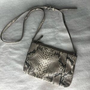 Cole Haan Faux-Snake Skin Crossbody Bag. Cream and gray color. Small size.
